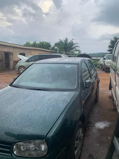 A picture of 2002 Golf Volkswagen for sale Engine is Gear is Price