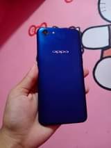 A picture of Oppo A83