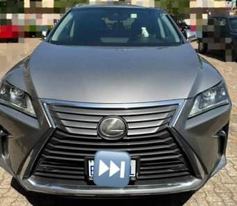 A picture of SUPER CLEAN Lexus Rx350 2017 model Toks standard full option