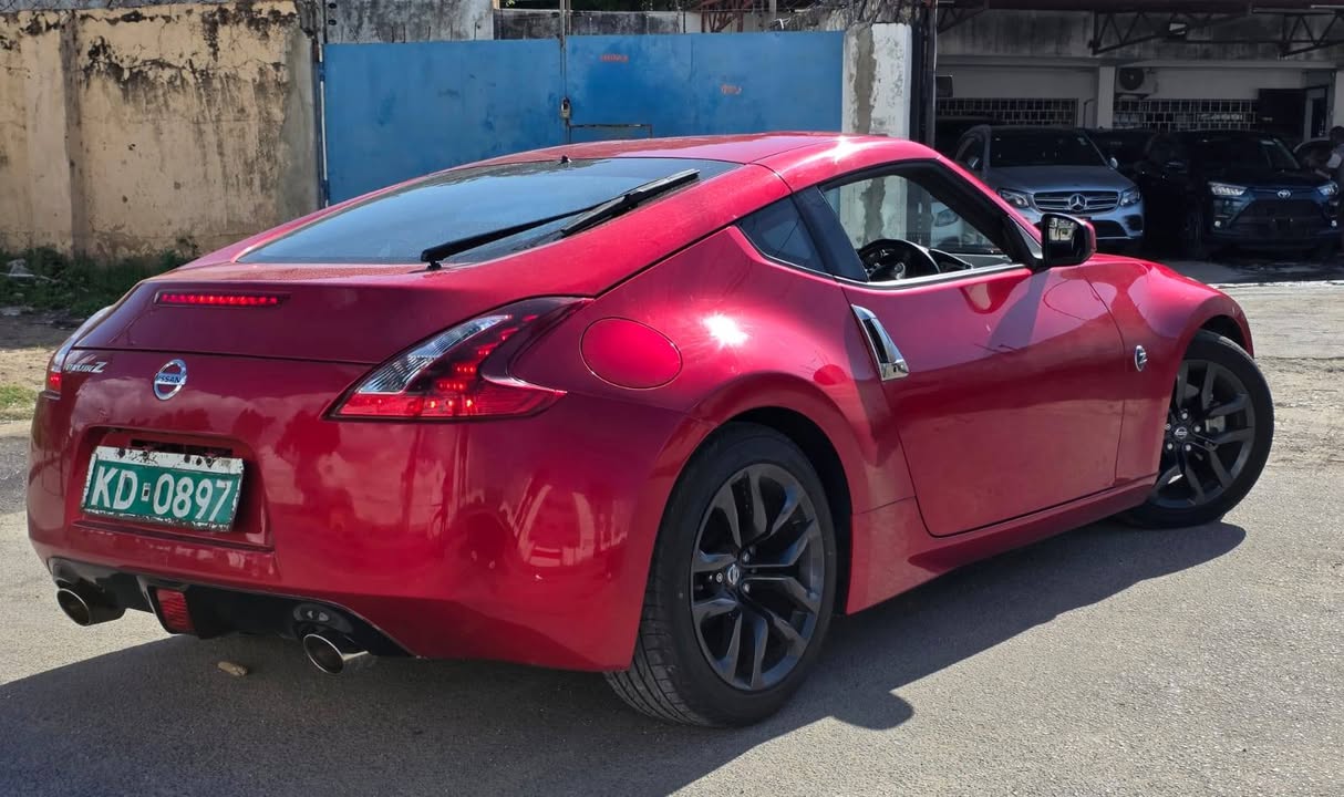 A picture of NISSAN FAIRLADY Z