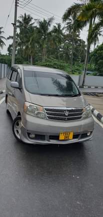 A picture of TOYOTA ALPHARD