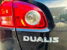 A picture of NISSAN DUALIS