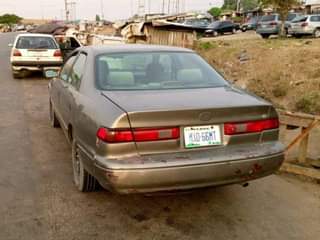 A picture of 2000 Toyota Camry