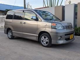 A picture of Toyota noah new shape