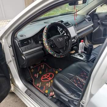 A picture of Extremely Sharp registered Belgium standard Toyota Camry XLE FULL OPTION