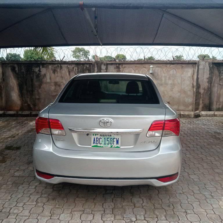 A picture of 2013 Toyota Avensis