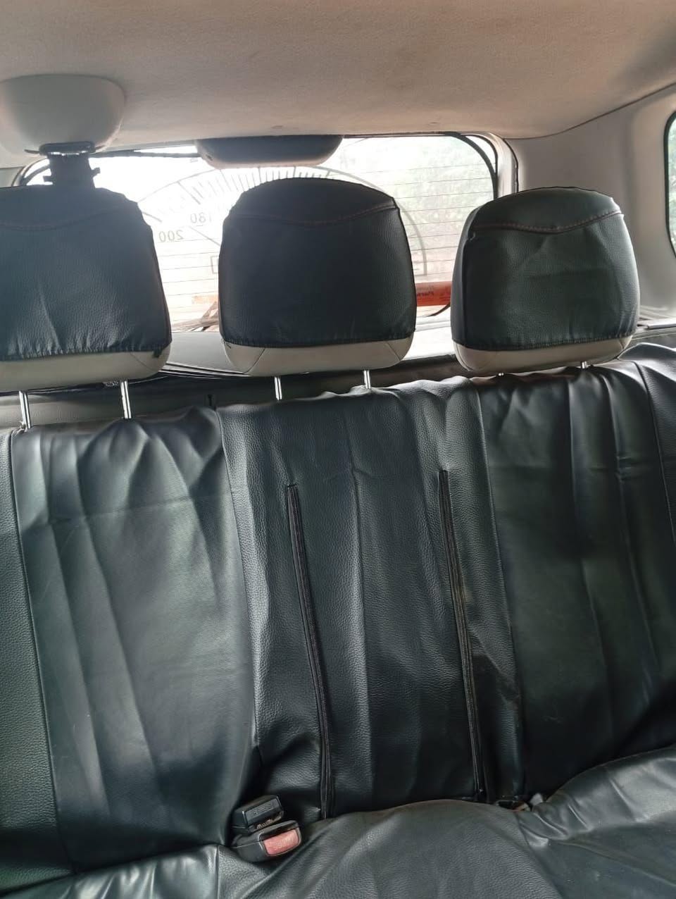 A picture of 2004 Mitsubishi spacestar