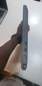 A picture of Dell inspiron on sell