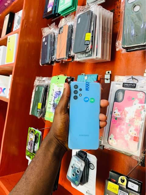 A picture of Samsung A32