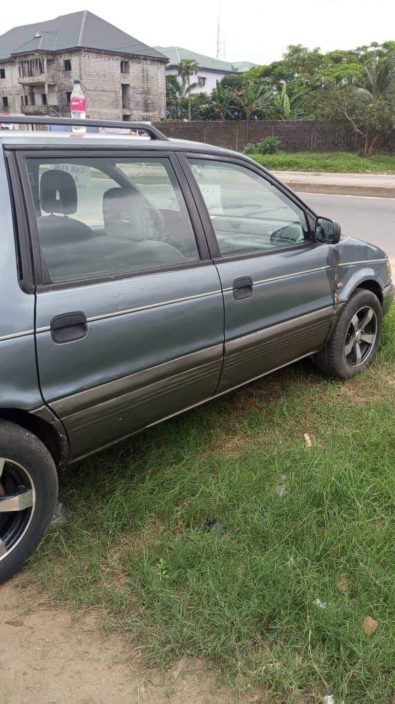 A picture of Very sharp and clean Mitsubishi space wagon Engine good Gear