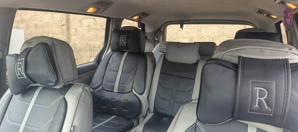 A picture of 2008 Toyota Sienna