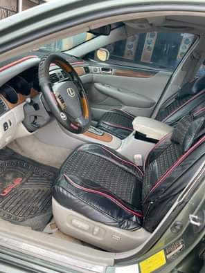A picture of Lexus ES330 2006 First body nothing to fix Buy and