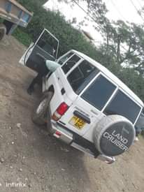 A picture of cruiser 0699131881 0767410504