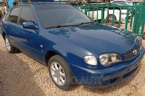 A picture of Tokunbo Toyota Corolla 1999 Blue for sale Price 450 000