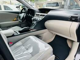 A picture of 2011 DIRECT TOKUNBO NEW ENTRY Super Clean Lexus Rx 350