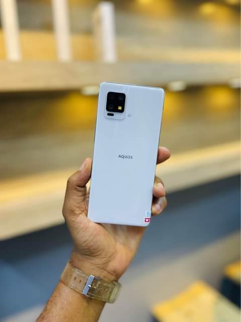 sharp aquos