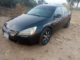 A picture of Honda Accord 2004 model aka EOD 4 sale clean body