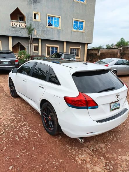 A picture of Toyota Venza