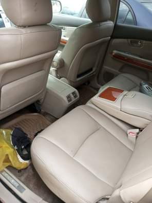 A picture of 2006 Rx 330 Everything is working perfectly Engine Gear AC