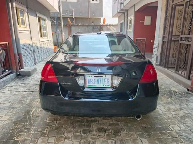 A picture of Honda Accord DC