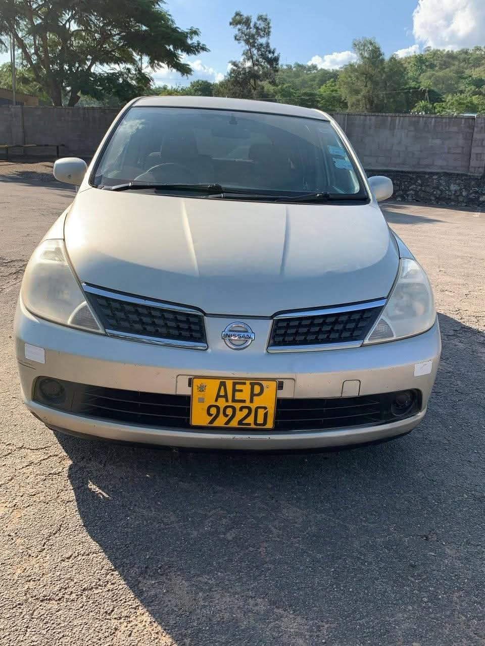 classifieds/cars nissan