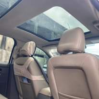 A picture of FORD EDGE 2012