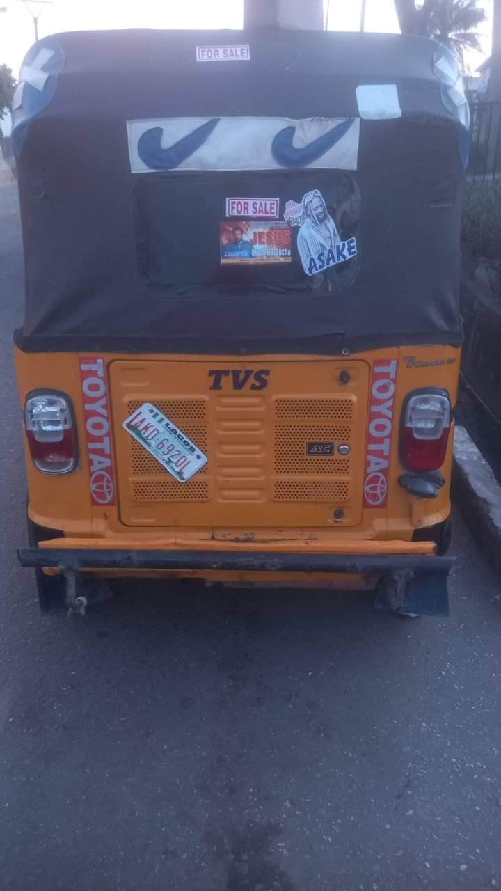A picture of Nigerian used tricycle going for soft price with engine in