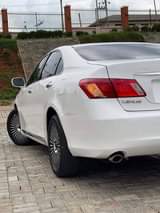 A picture of Few months used 2009 lexus Es350