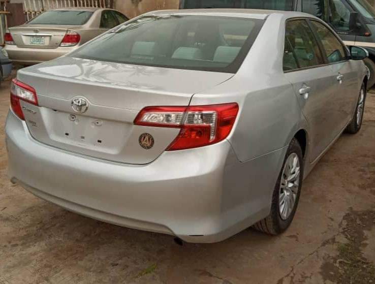 A picture of 2014 Camry 014