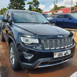 A picture of CHEROKEE 2012 85M