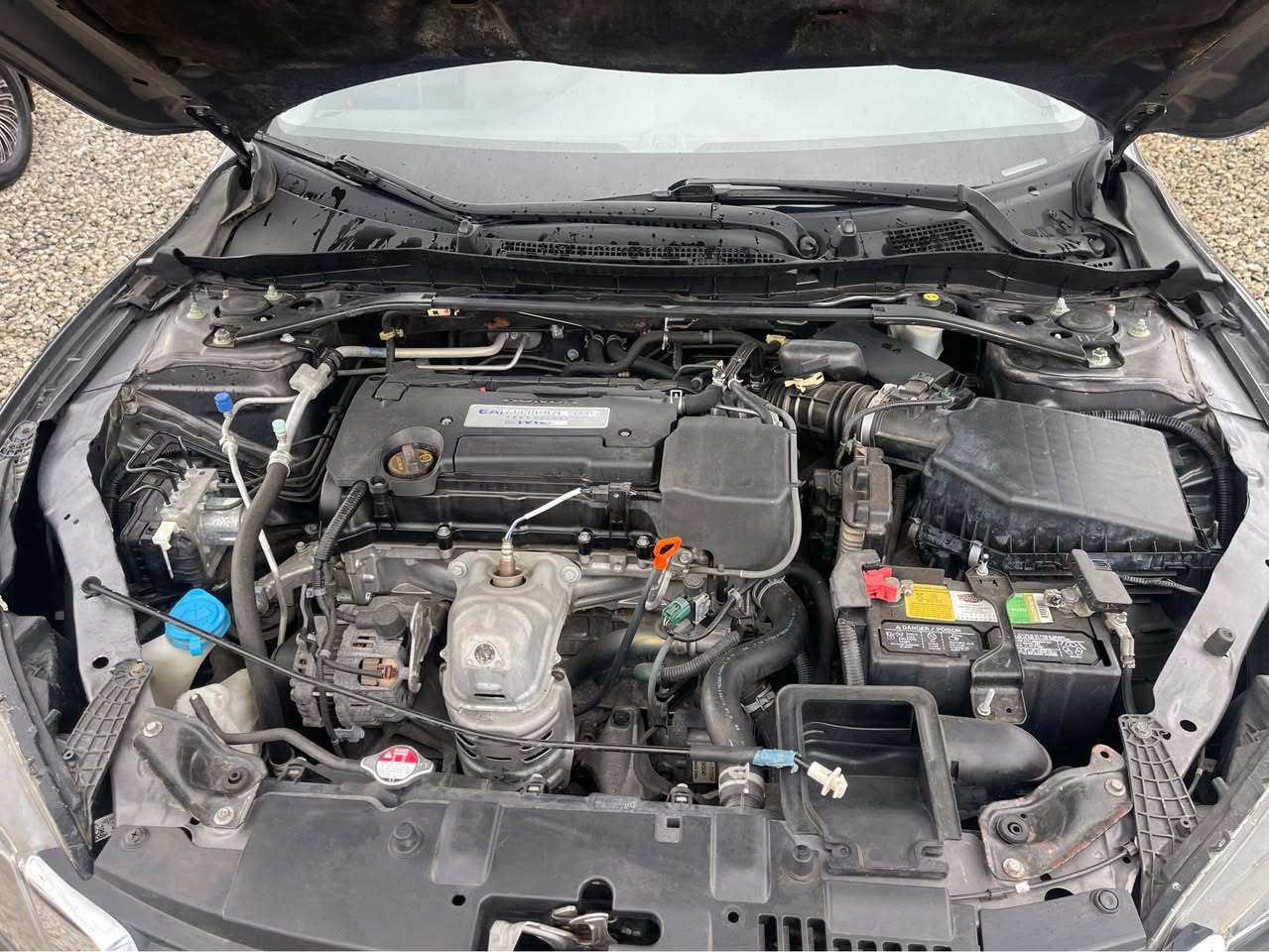 A picture of 2014 Honda Accord in good condition all components works great