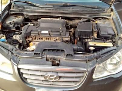 A picture of HYUNDAI ELANTRA 2009 MODEL