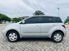 A picture of TOYOTA IST