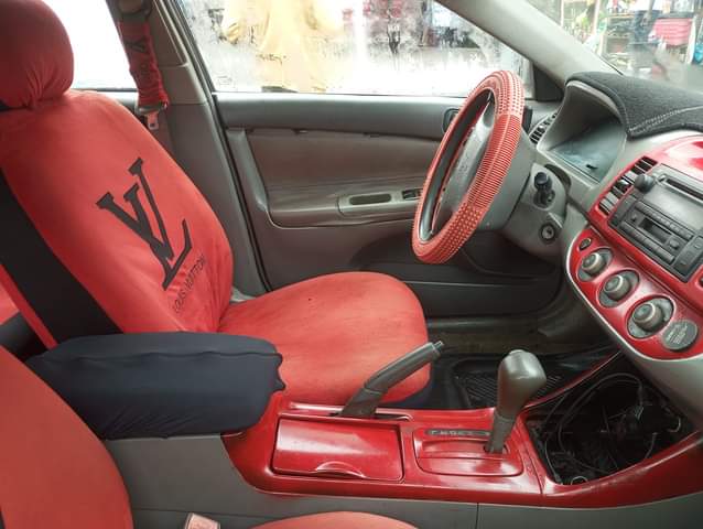 A picture of 2003 Toyota Camry