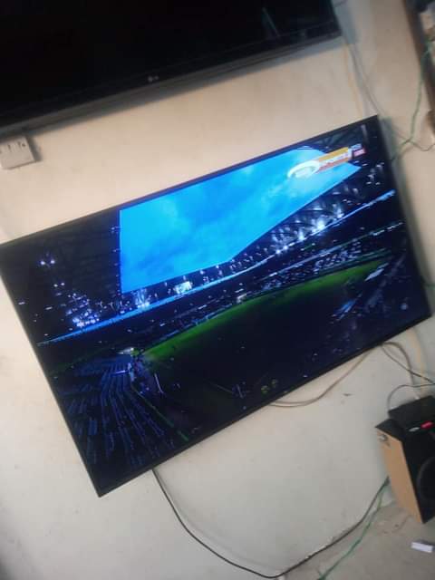 A picture of Tv flat screen