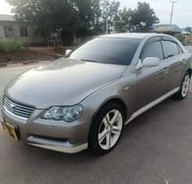 A picture of Toyota mark x