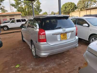A picture of Toyota Wish on