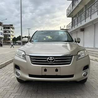 A picture of TOYOTA VANGUARDIA BEI 37M 0789200764