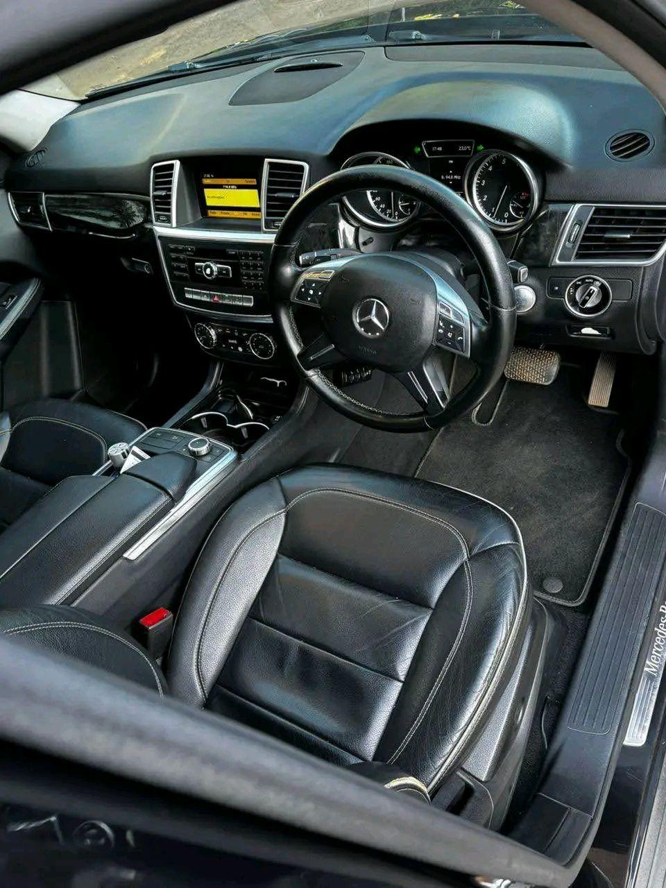 A picture of MERCEDES BENZ 4MATIC PETROL