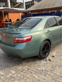A picture of 2007 2008 Toyota Camry 4plug engine clean