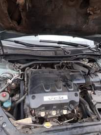 A picture of Honda croustour 2012 model