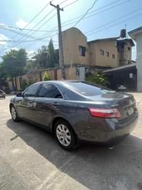 A picture of 2007 Toyota Camry XLE V6 engine