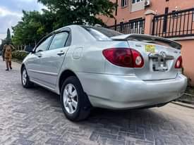 A picture of TOYOTA COROLLA 2005 TOKS STANDARD