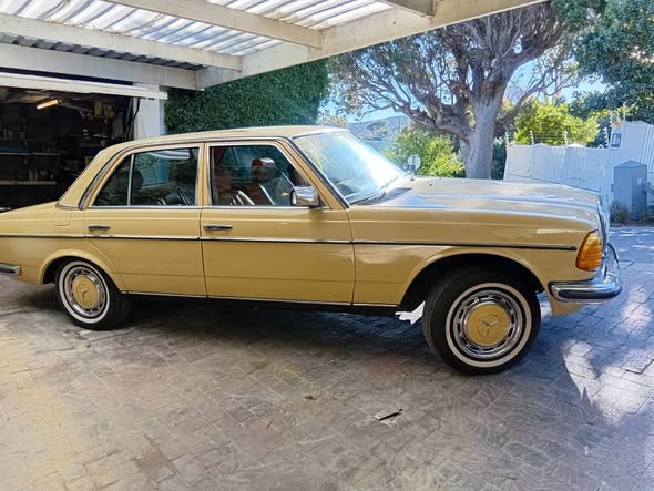 mercedes benz 230e