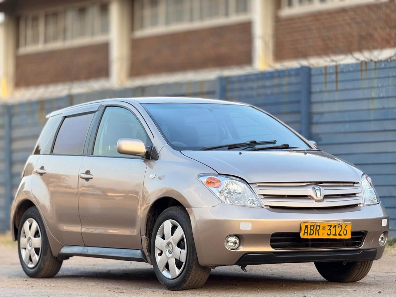 used toyota ist
