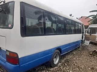 A picture of TOYOTA DARCOSTER ENGEN 1HZ HAINA KIPENGELE CHOCHOTE SAFARI POPOTE TAIRI