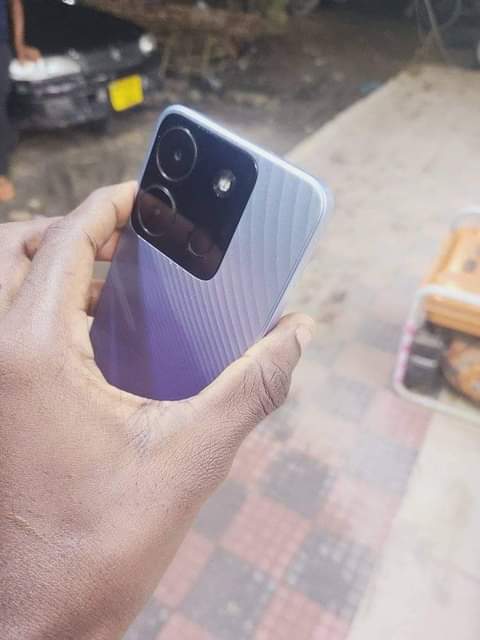 A picture of Infinix smart 7