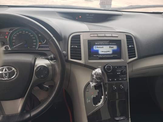 A picture of venza 2013 few months registered fullest option