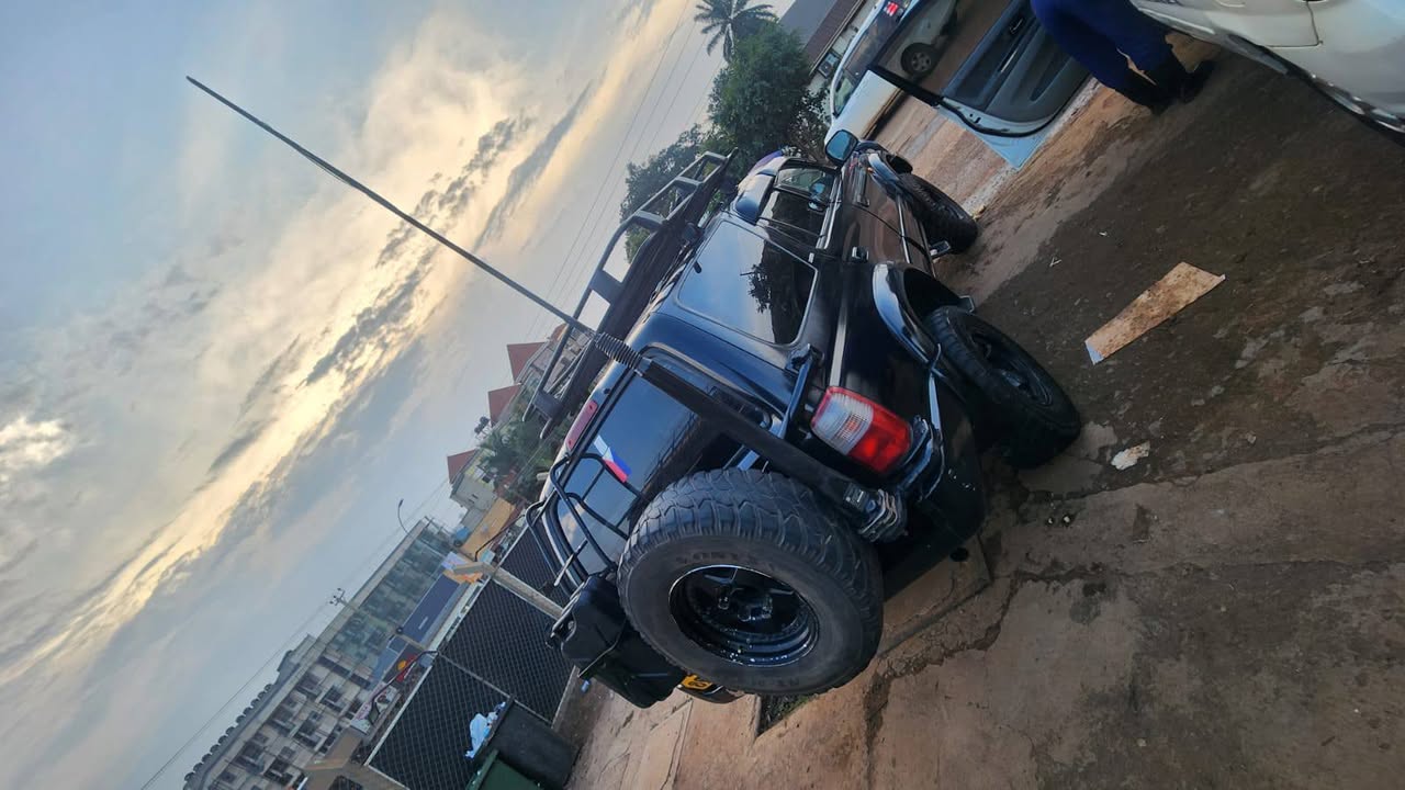 A picture of Hiluxsurf on quick sale Call 256775972521