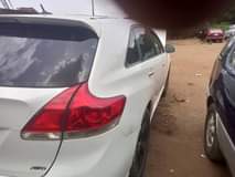 A picture of 2010 Toyota Venza Gear needs attention 2 6M owner 100k